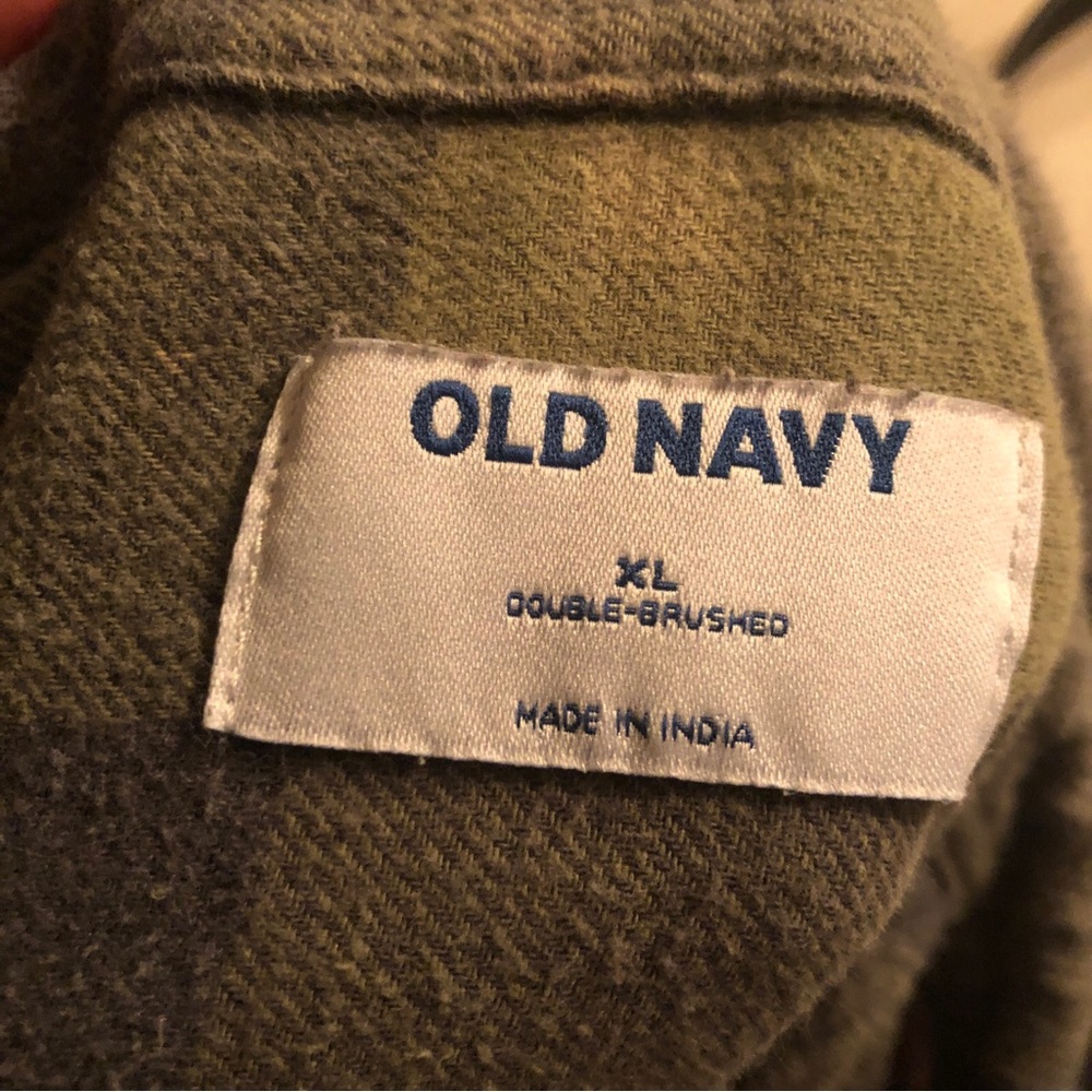 America Needs Farmers Shirt Upcycled Flannel Plaid Bleached Button Up Green Gray - Picture 9 of 9